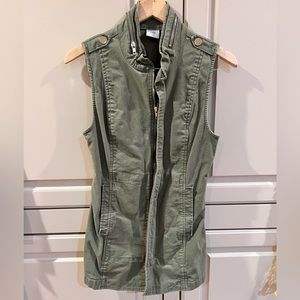 Women’s Cabi Vest size xs